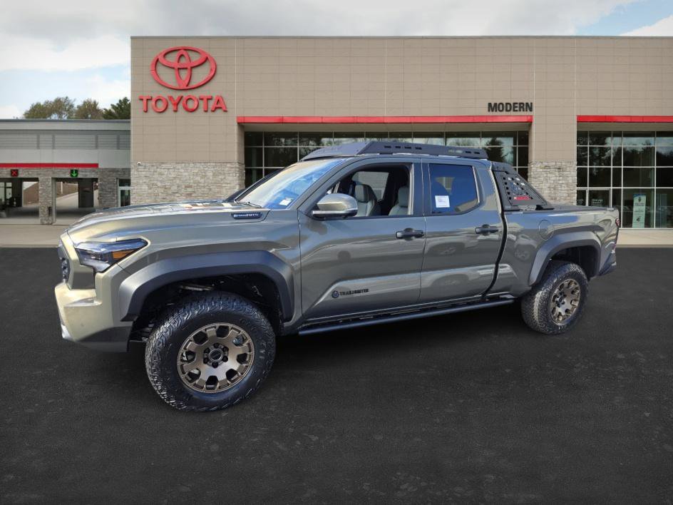 2025 Toyota Tacoma Trailhunter's photo