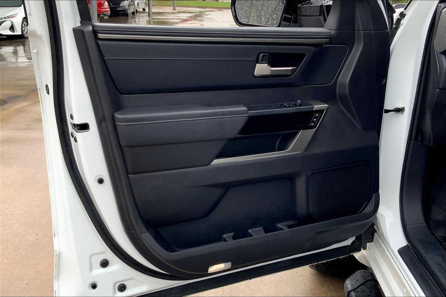 2023 Toyota Tundra Limited photo 21