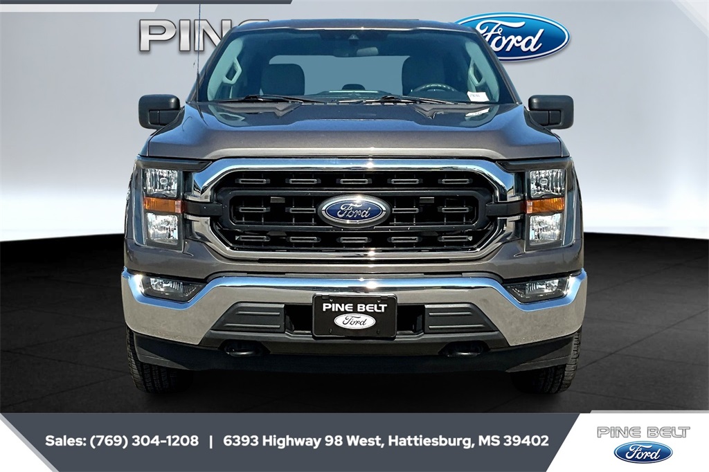 2023 Ford F-150 XLT photo 3