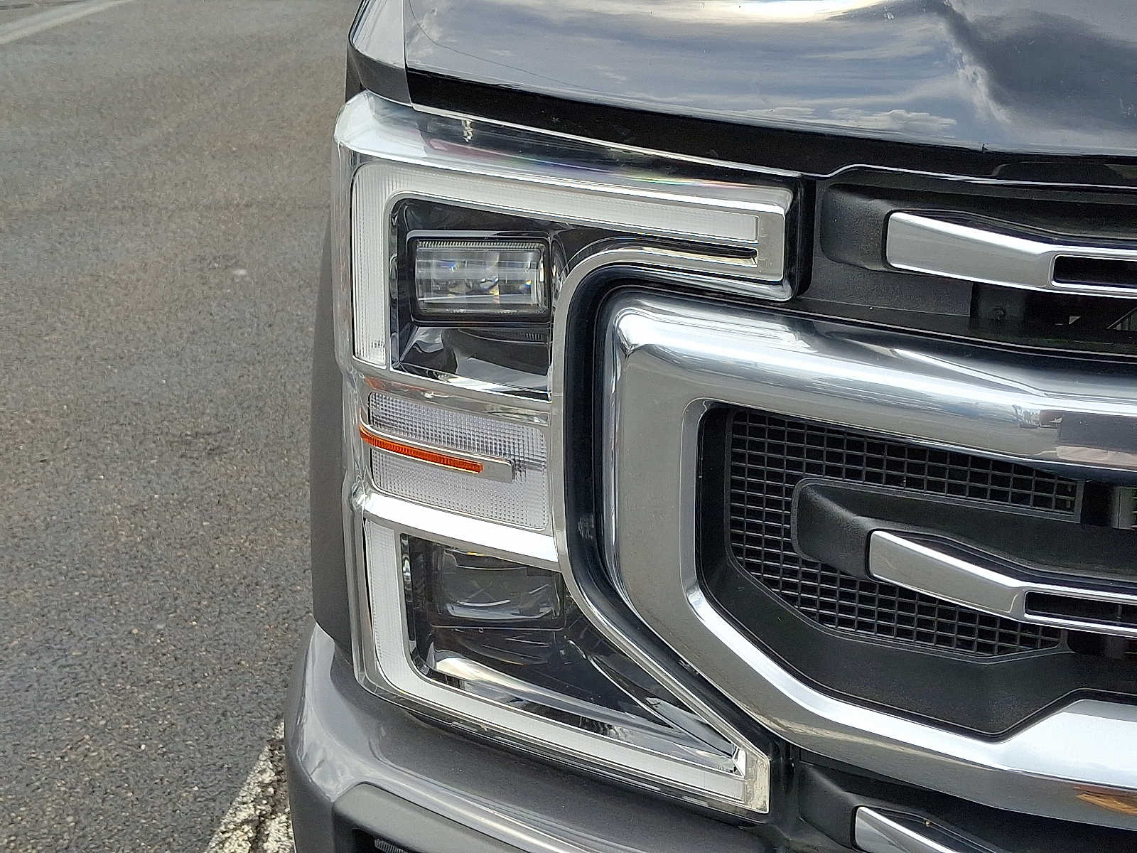 2022 Ford F-250 Platinum photo 9
