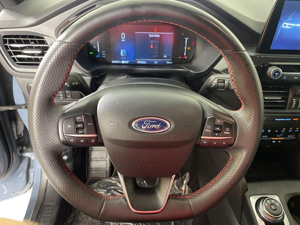 2023 Ford Escape ST-Line photo 18