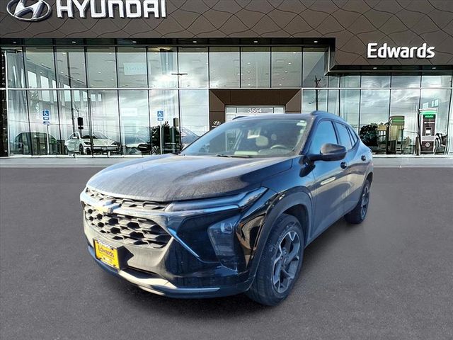 2025 Chevrolet Trax LT's photo