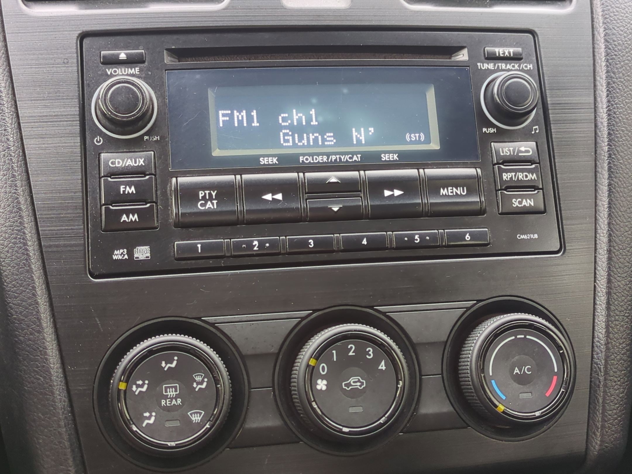 2014 Subaru Impreza Base photo 21