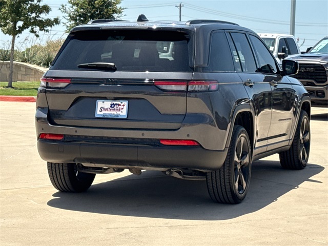 2024 Jeep Grand Cherokee Laredo Altitude X photo 9