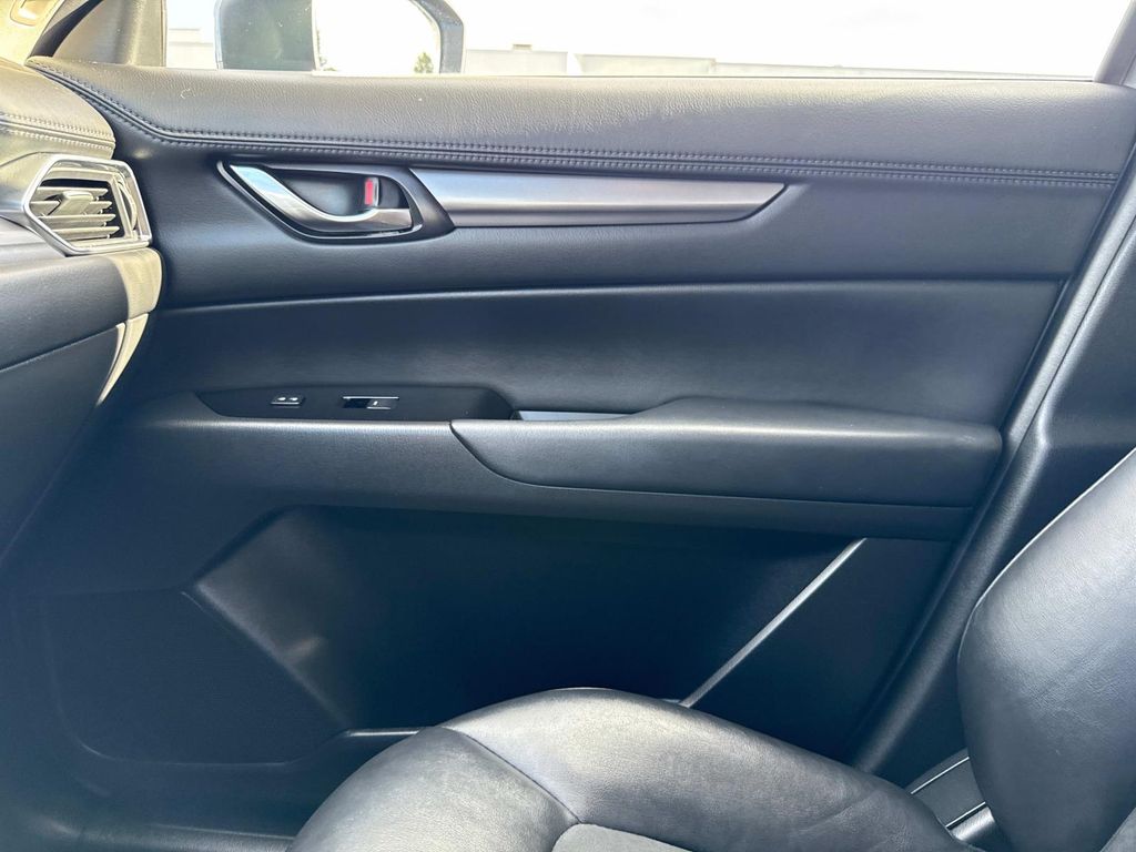 2023 Mazda CX-5 2.5 Select photo 23