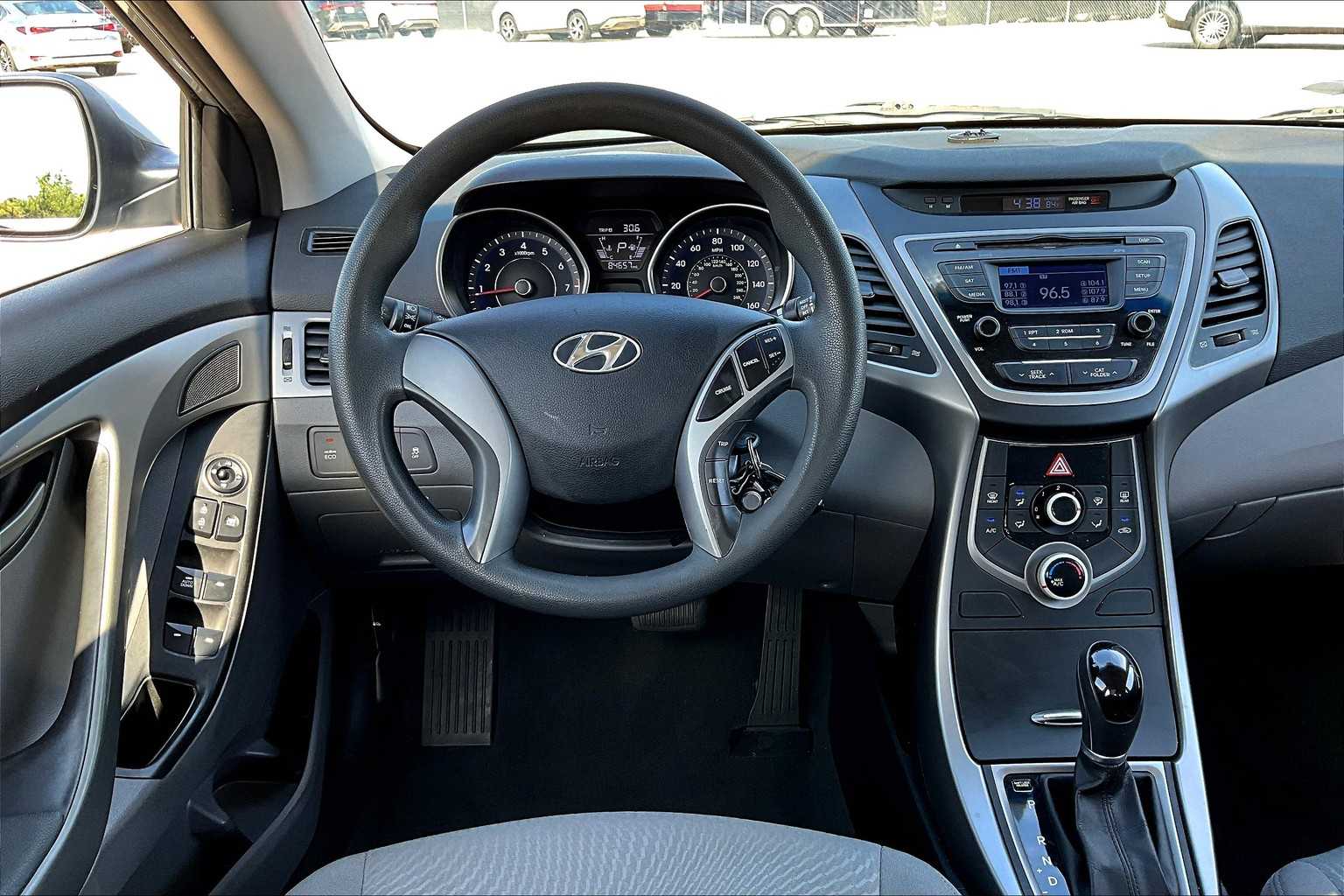 Used 2016 Hyundai Elantra SE with VIN 5NPDH4AE3GH665970 for sale in Friendswood, TX
