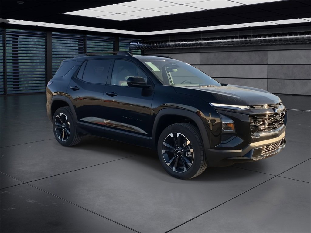 2025 Chevrolet Equinox RS photo 2