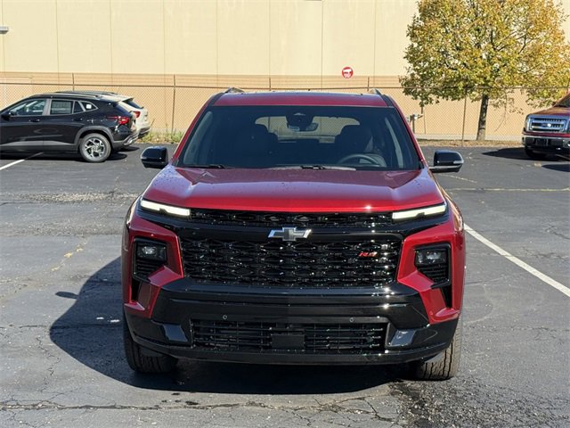2026 Chevrolet Traverse RS photo 2
