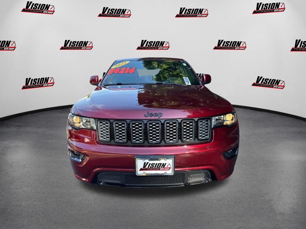 2022 Jeep Cherokee Laredo X photo 2