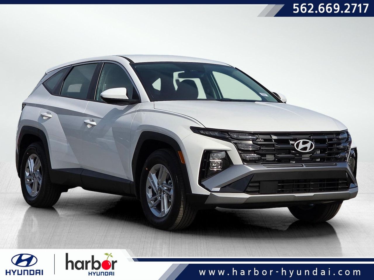 2026 Hyundai Tucson SE's photo