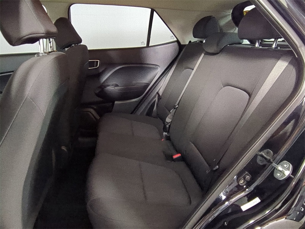2024 Hyundai Venue SE photo 11