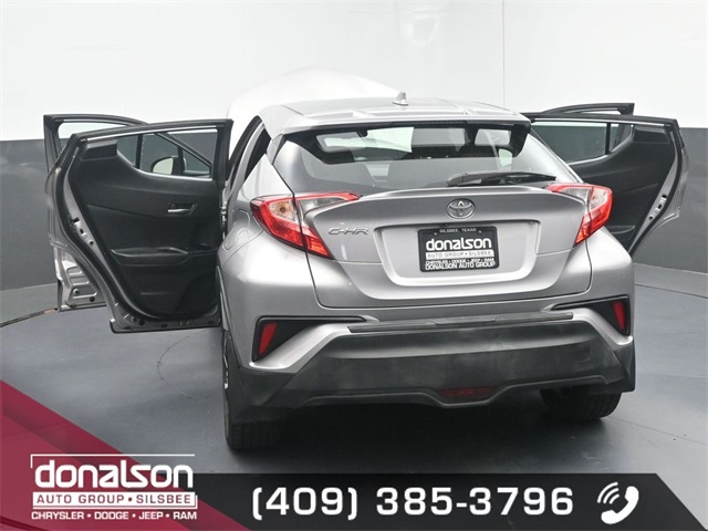 2018 Toyota C-HR XLE photo 22