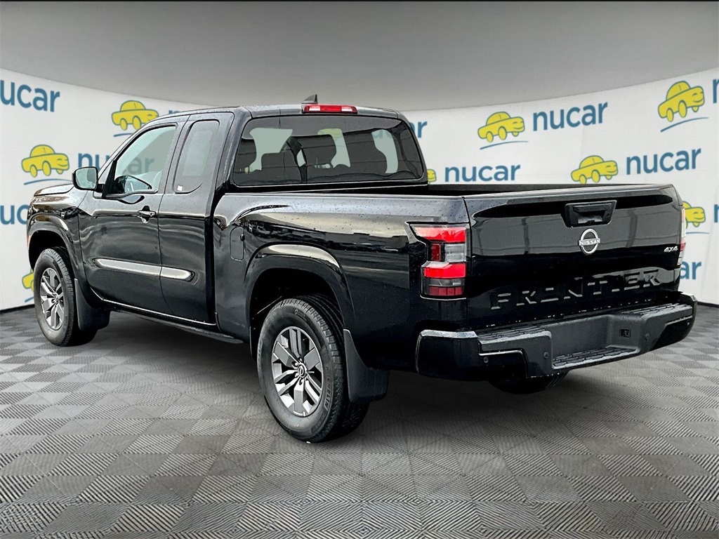 2025 Nissan Frontier SV King Cab photo 4