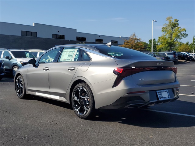 2026 Kia K5 GT-Line photo 4