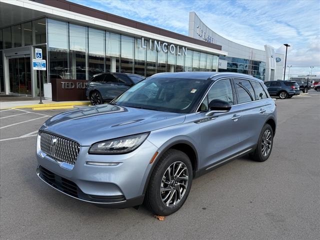 2022 Lincoln Corsair Base's photo