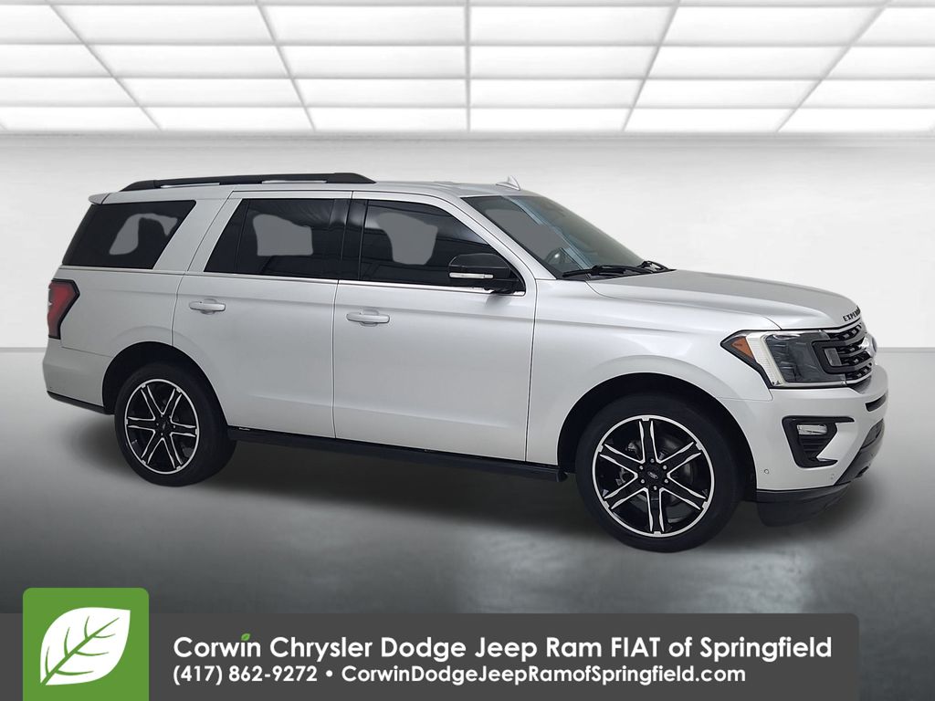 2019 Ford Expedition Limited's photo