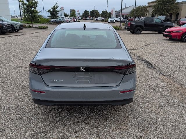2025 Honda Accord SE photo 5