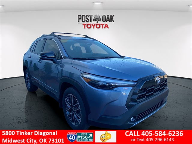 2026 Toyota Corolla Cross XLE's photo