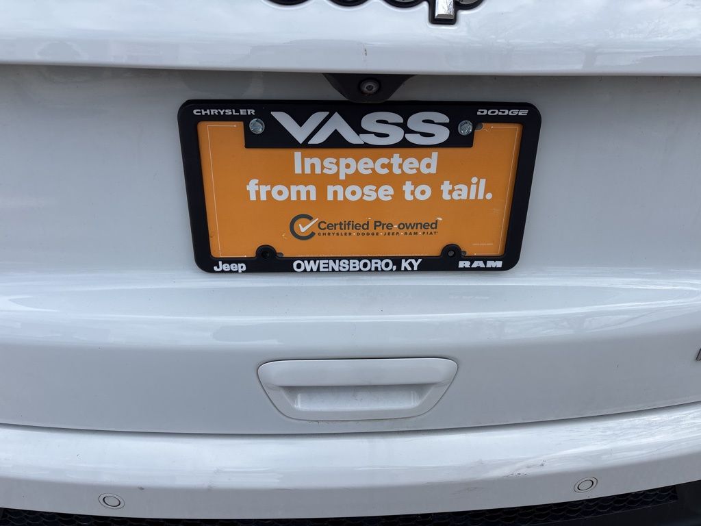 2024 Jeep Compass Limited photo 2