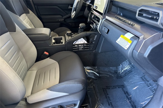 2025 Toyota Tacoma TRD Off-Road 4x4 Double Cab photo 17