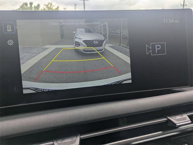 New 2025 White Hyundai SEL Convenience image 8