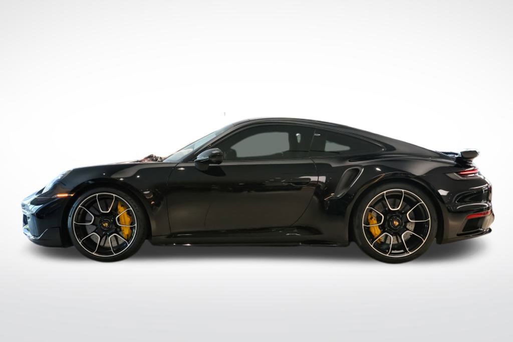 2022 Porsche 911 Turbo S photo 2
