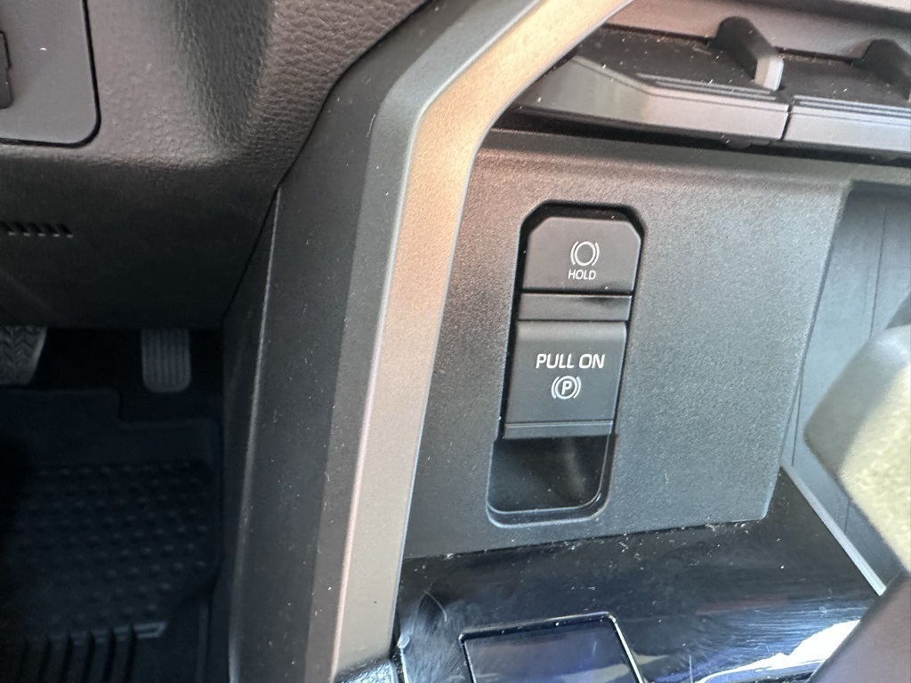 2023 Toyota Tundra SR5 photo 18