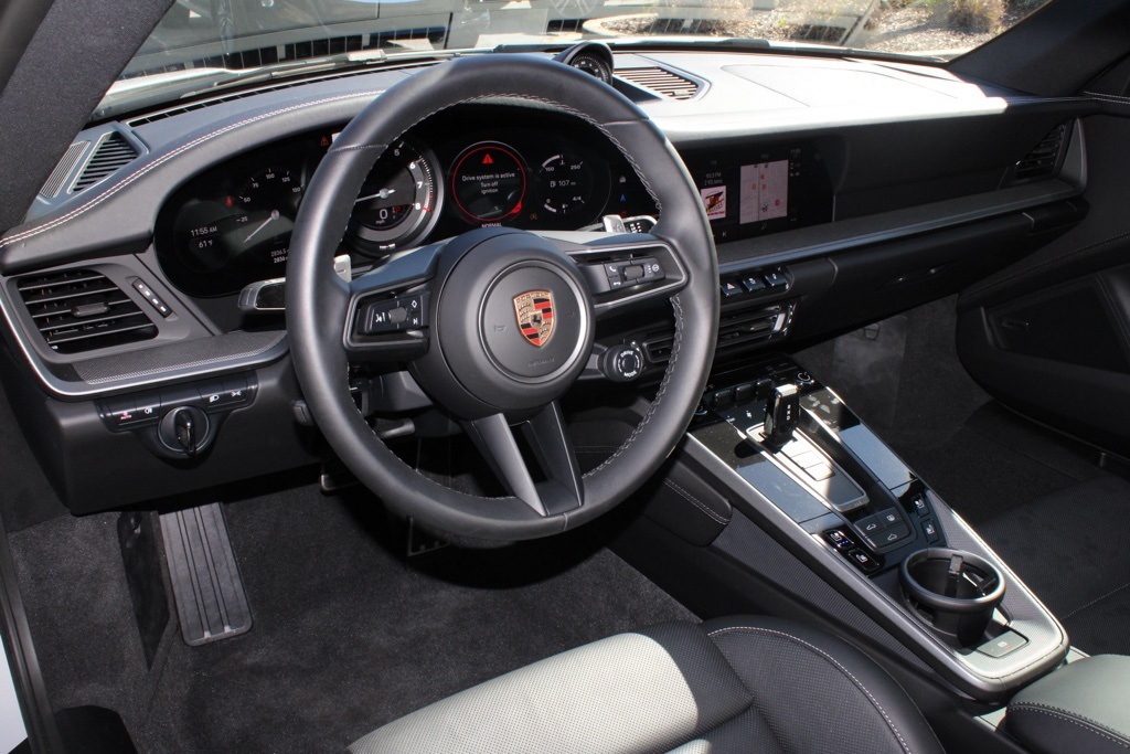 2024 Porsche 911 4S Coupe photo 4