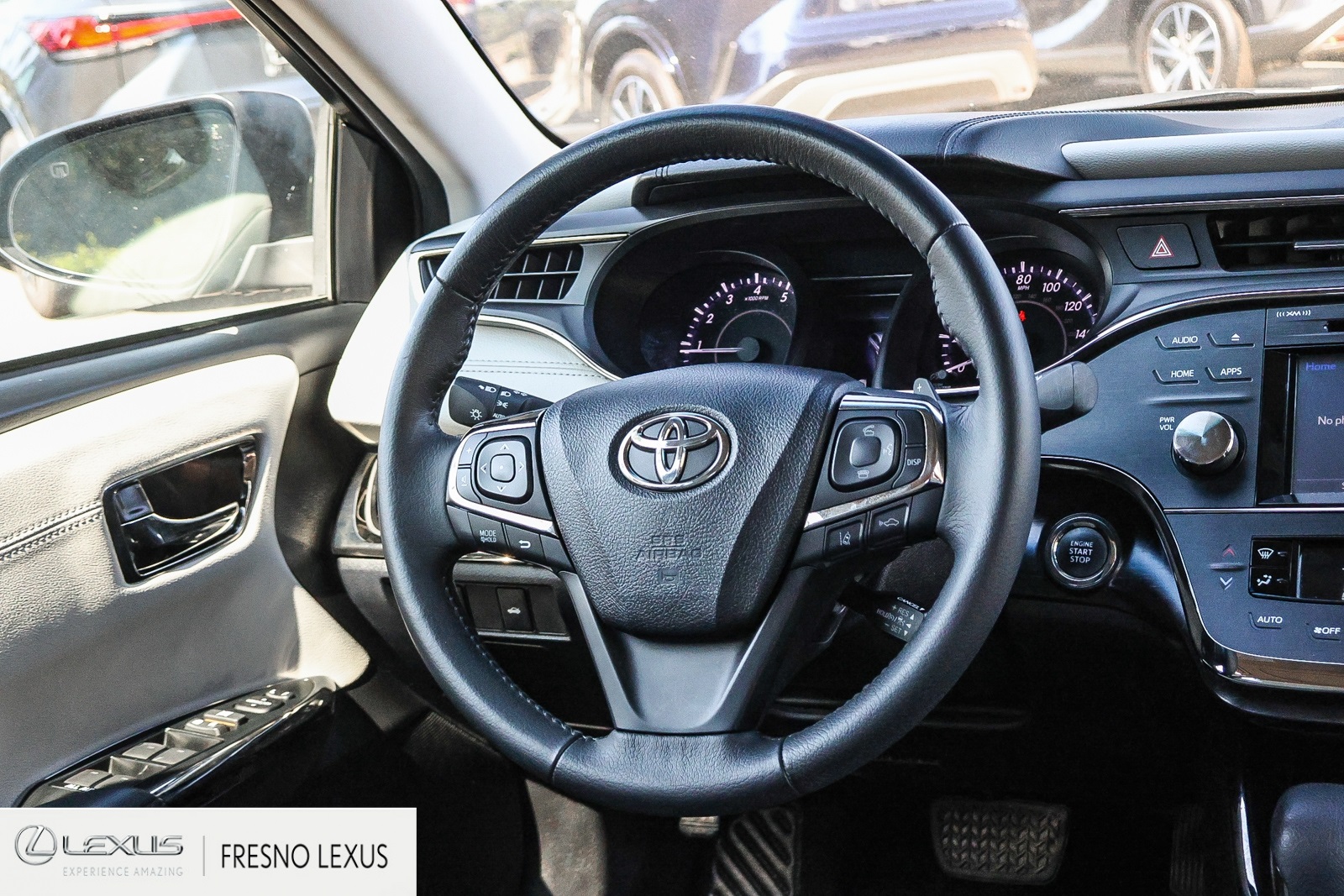 2017 Toyota Avalon XLE Plus photo 16