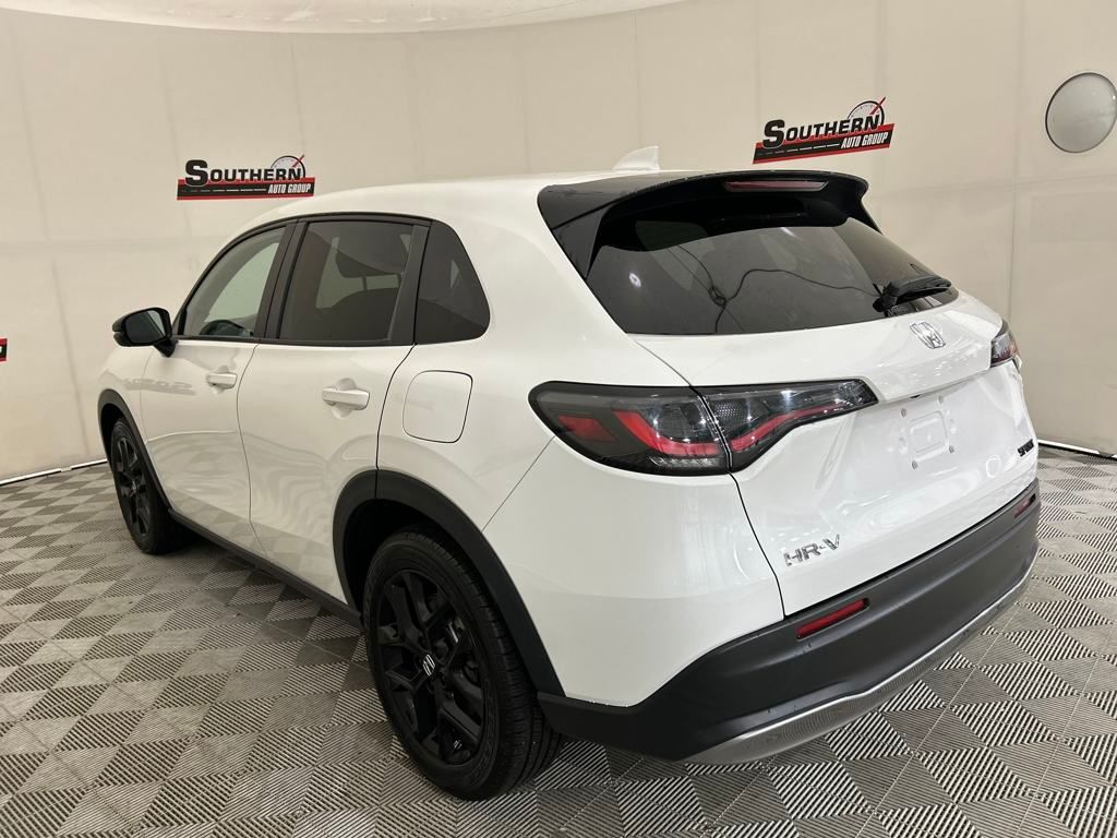 2024 Honda HR-V Sport photo 2