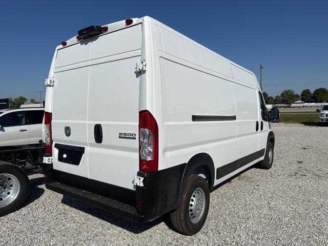 2026 Ram ProMaster 2500 photo 5
