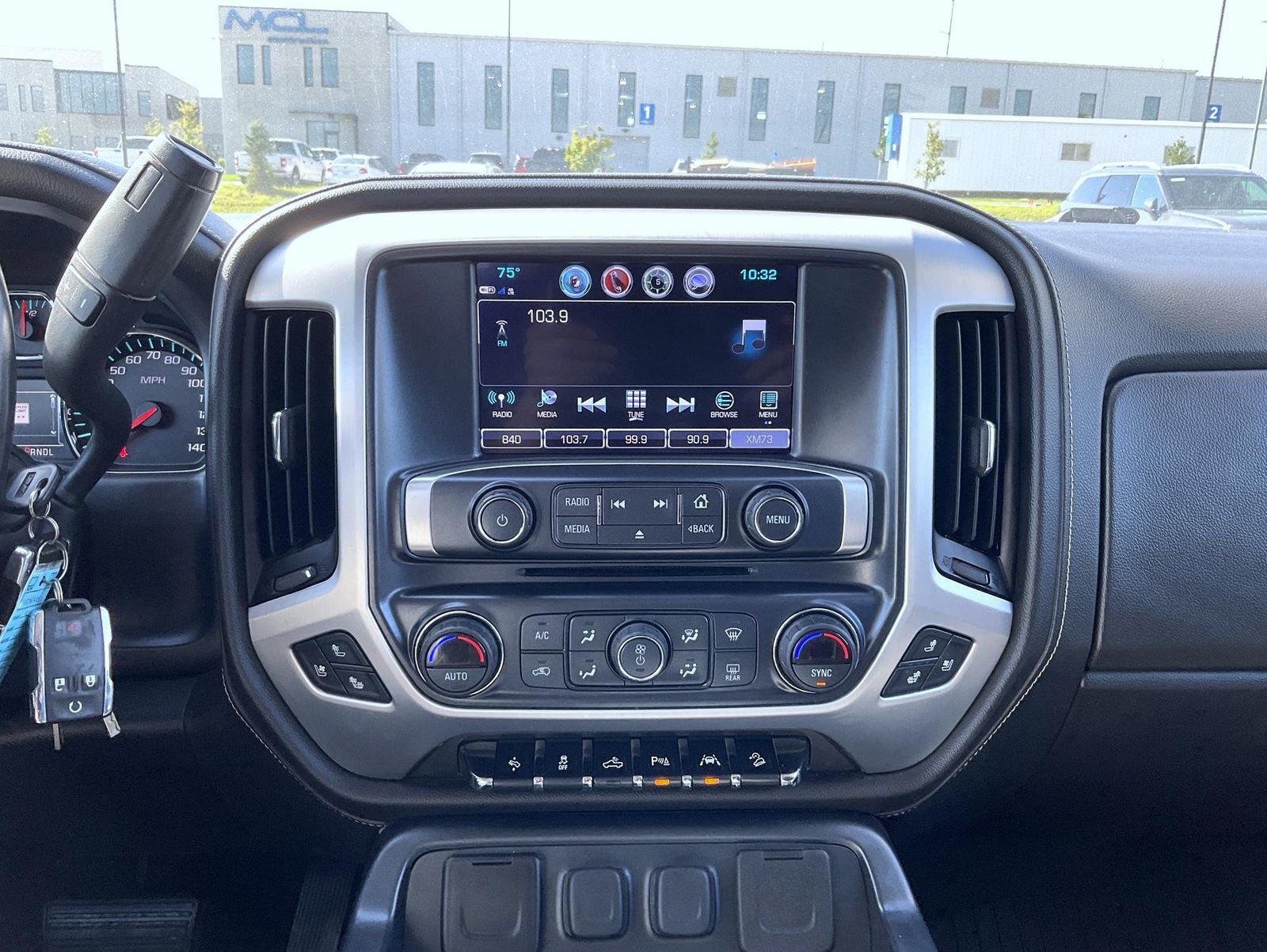 2017 Gmc Sierra 1500 SLT photo 13