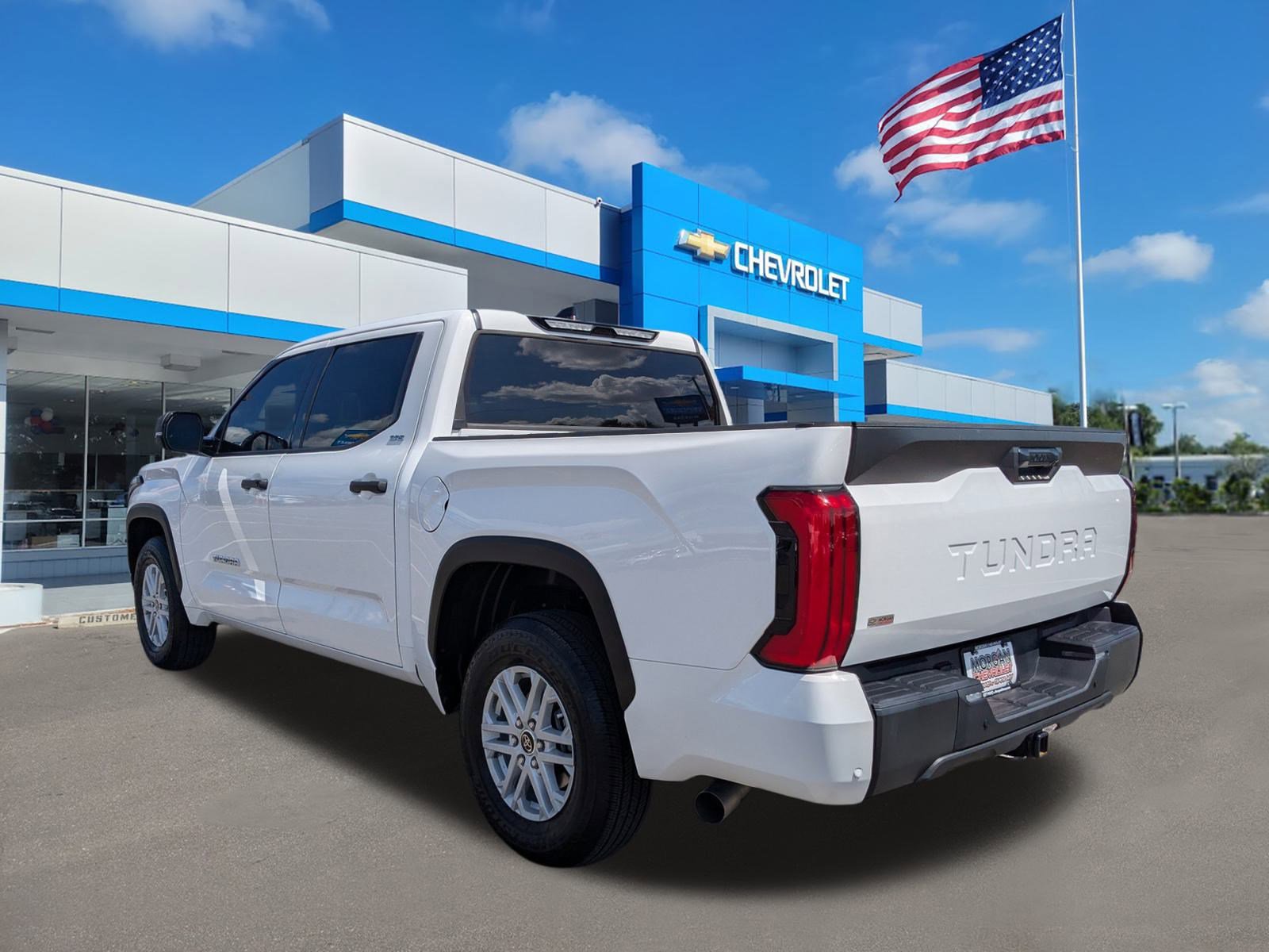 2023 Toyota Tundra SR5 photo 6