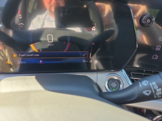 2025 Chevrolet Trax LT photo 16