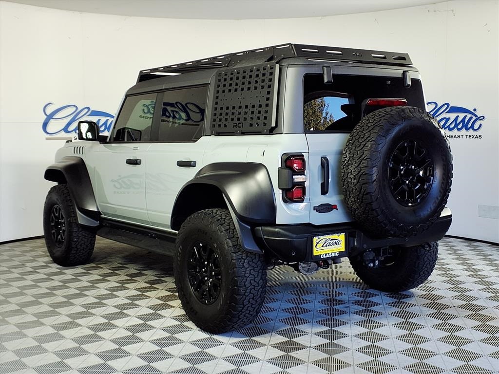 2023 Ford Bronco Raptor photo 2