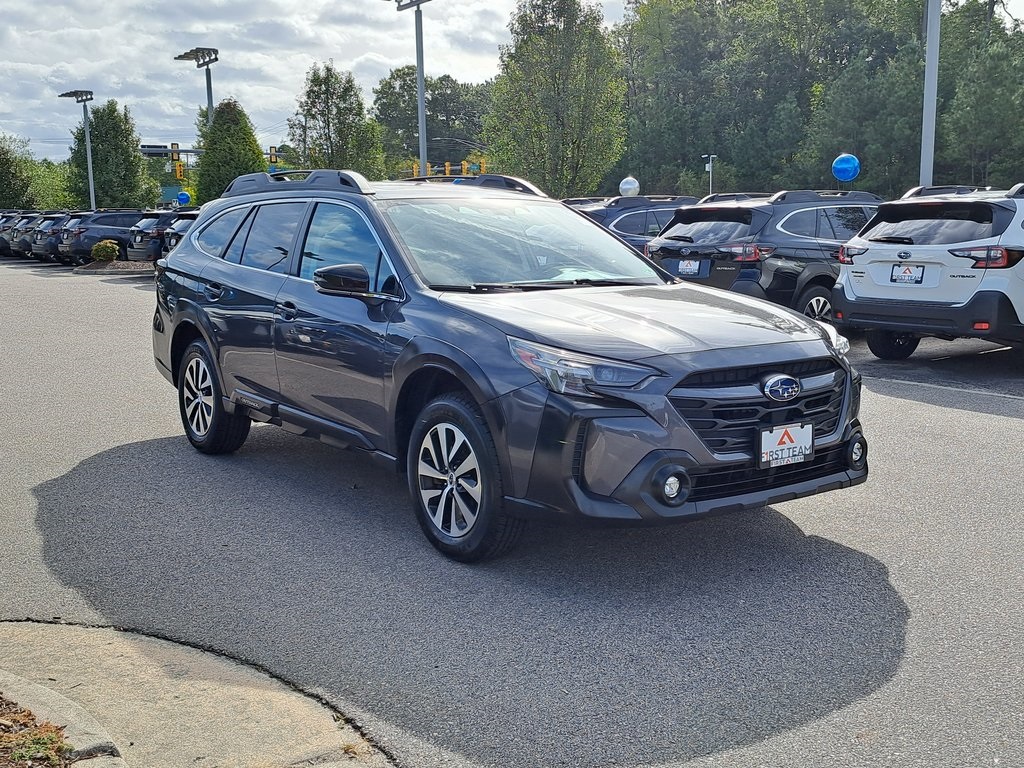 2023 Subaru Outback Premium photo 2