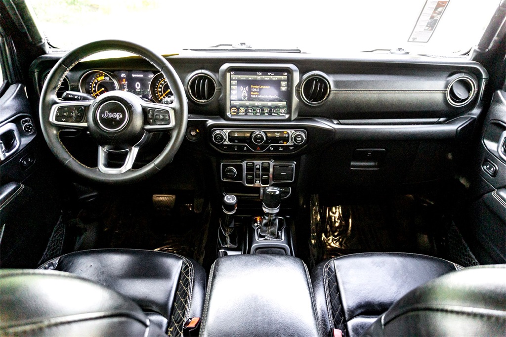 2021 Jeep Wrangler Unlimited Sahara High Altitude photo 27