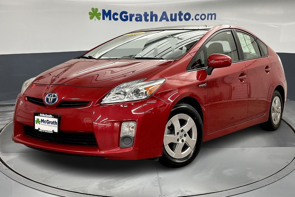 2010 Toyota Prius Four photo 2