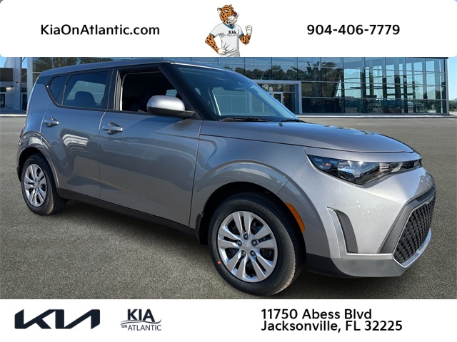 2025 Kia Soul LX's photo