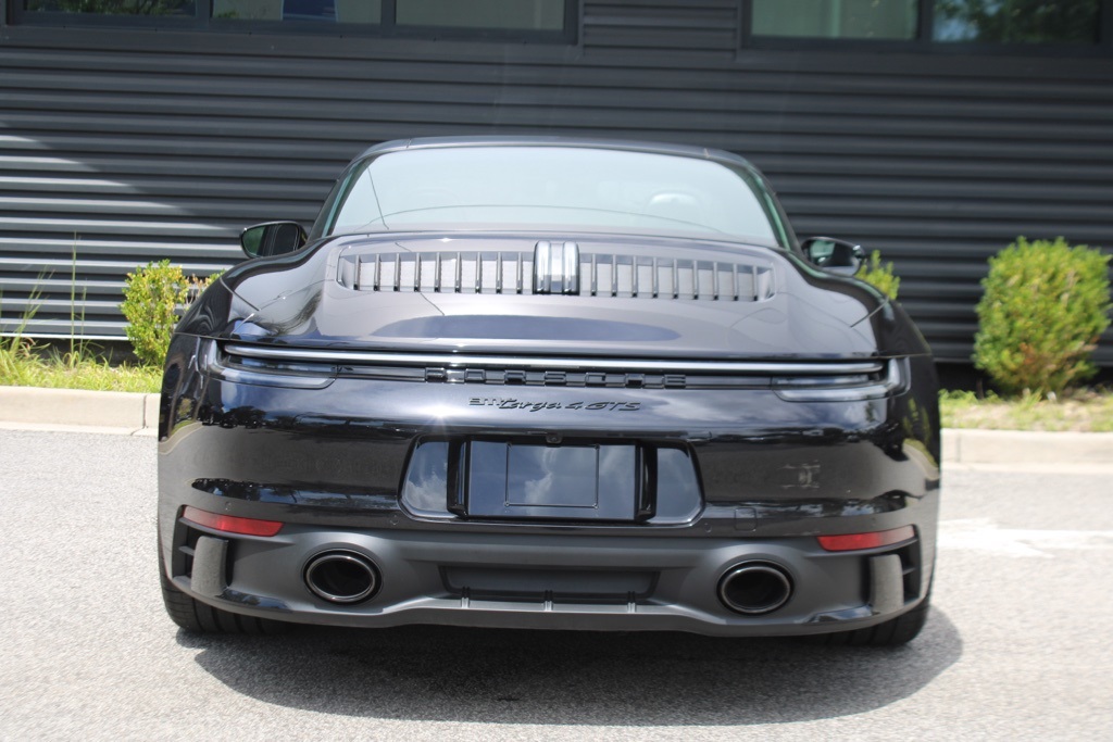2023 Porsche 911 Targa 4 GTS photo 6