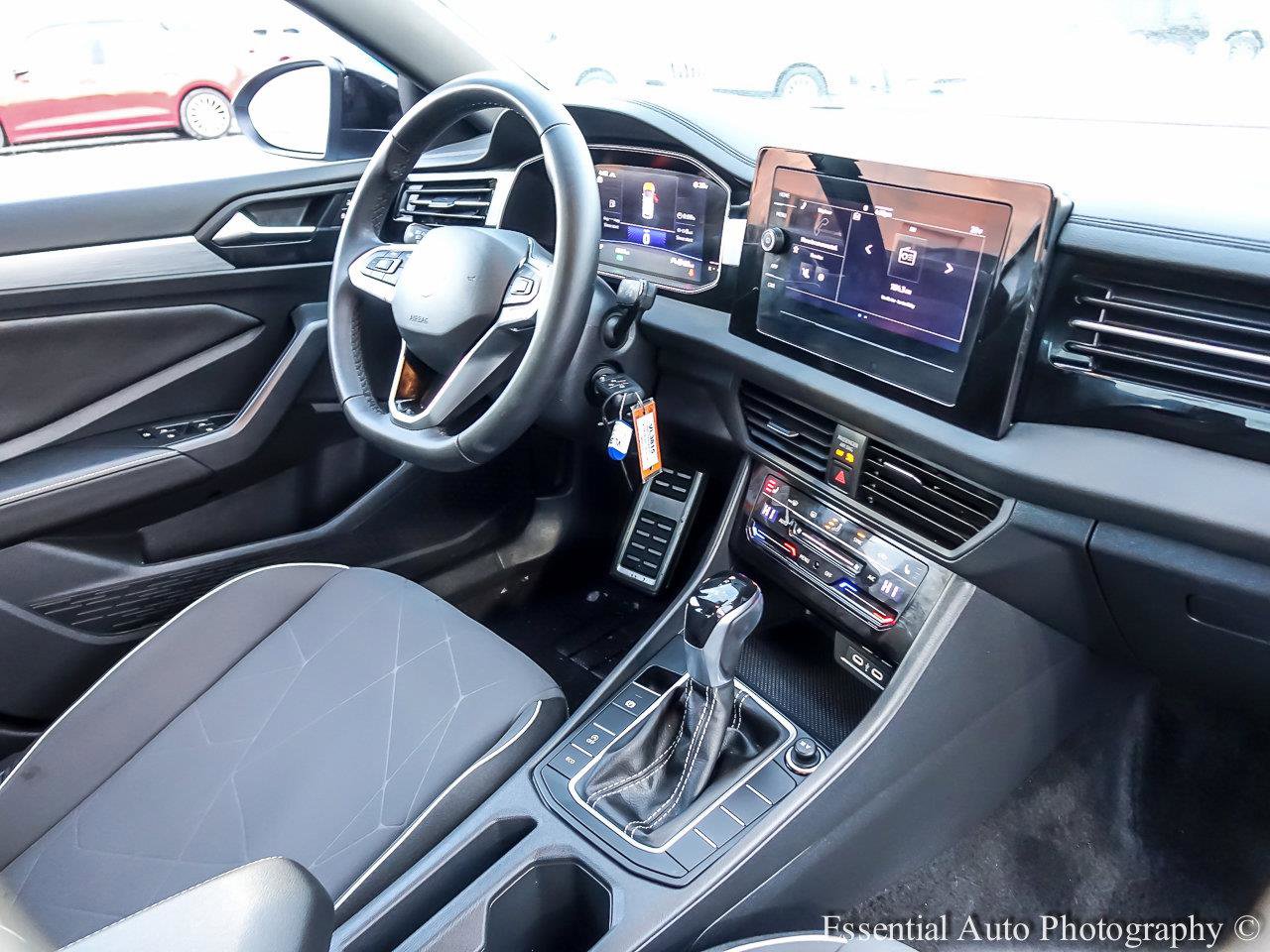 2025 VOLKSWAGEN JETTA - Image 21