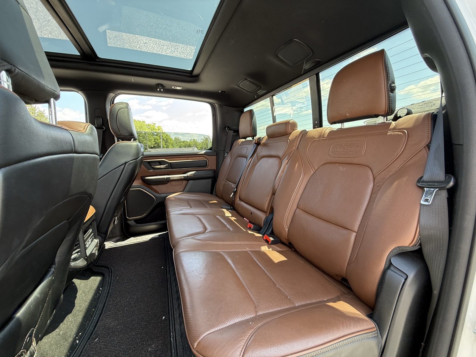2021 Ram 1500 Laramie Longhorn photo 27