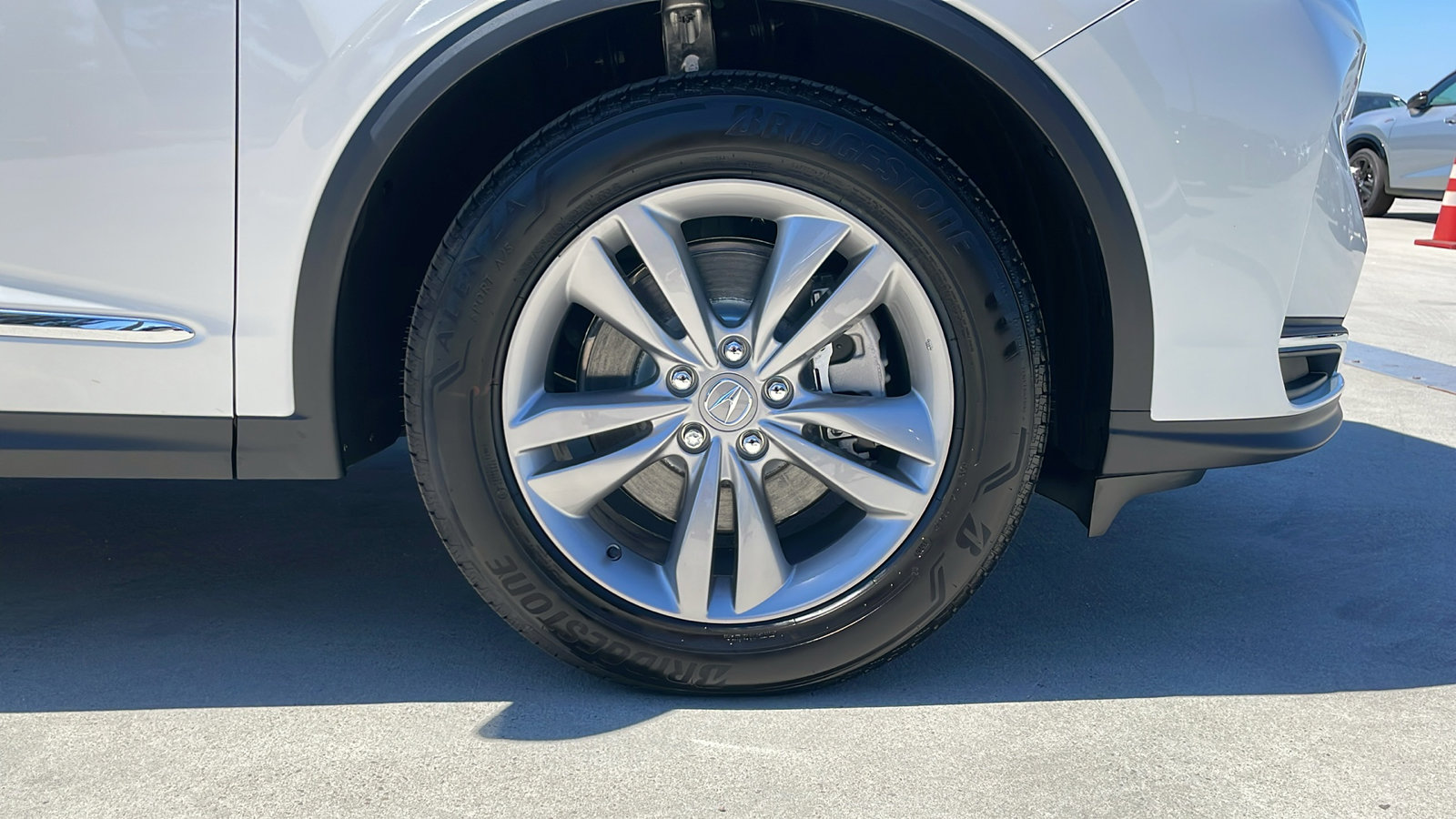 2026 Acura MDX SH-AWD photo 31
