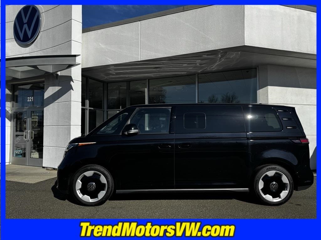 2025 Volkswagen ID. Buzz Pro S photo 3