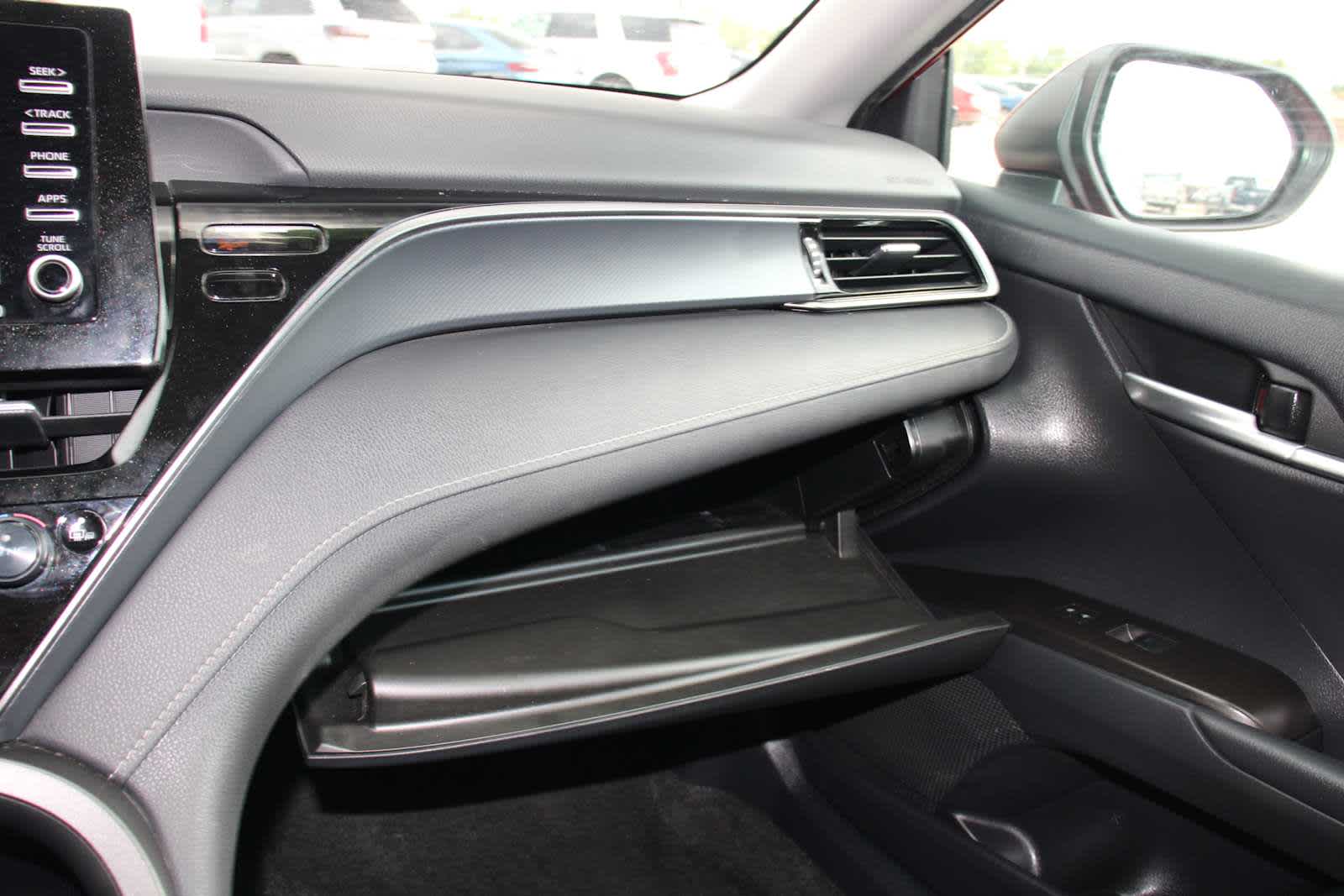 2024 Toyota Camry SE photo 34