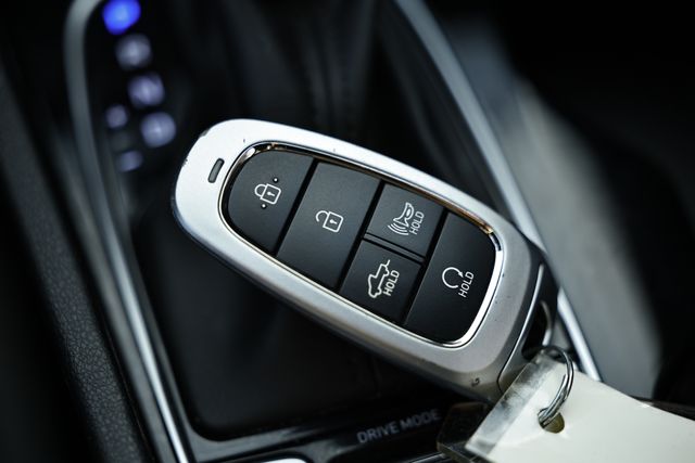 2023 Hyundai Santa Cruz SEL photo 36