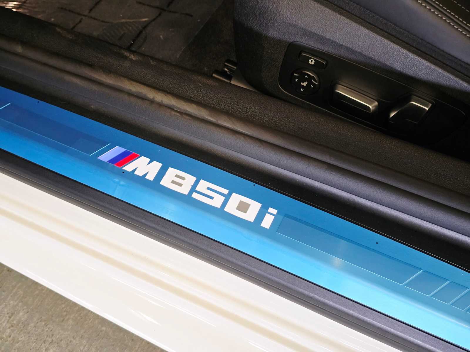 2026 Bmw M850i xDrive photo 32