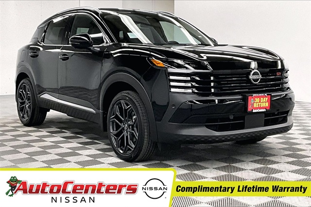 2026 Nissan KICKS SR AWD's photo