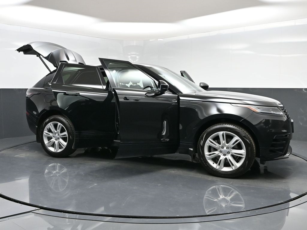 2024 Land Rover Range Rover Velar SE photo 29