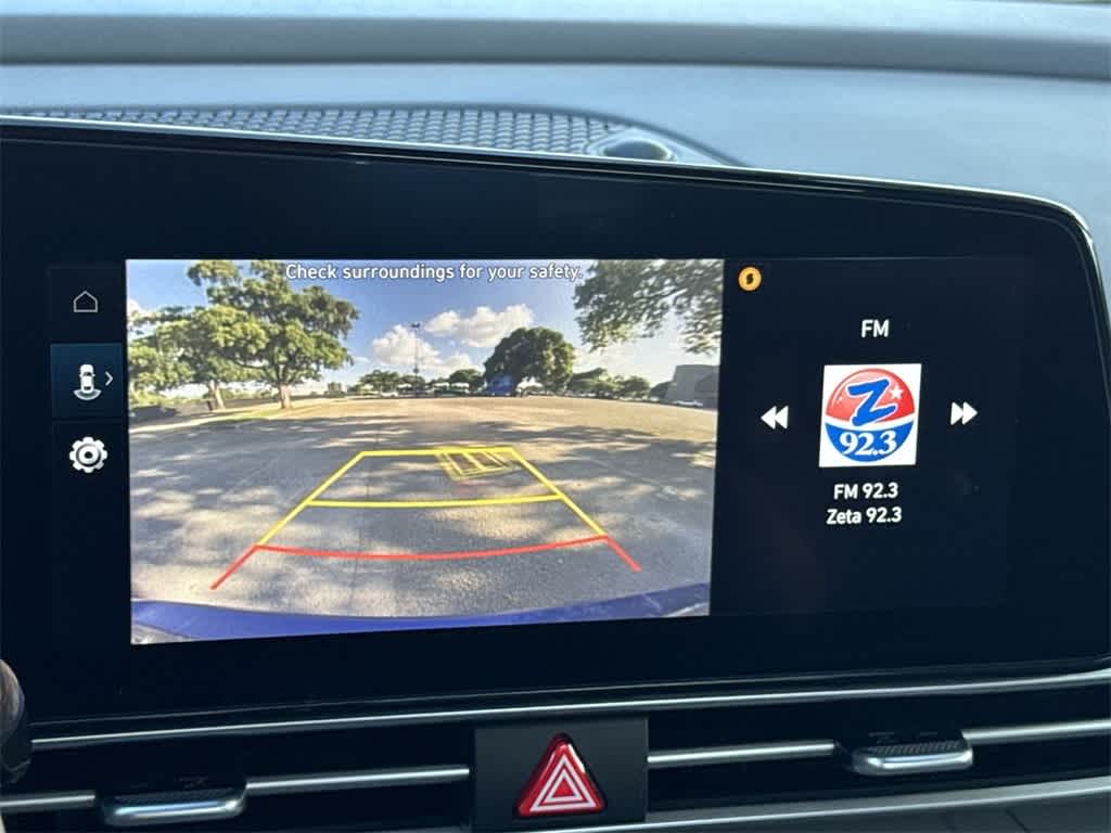 2023 Hyundai Elantra SEL photo 16